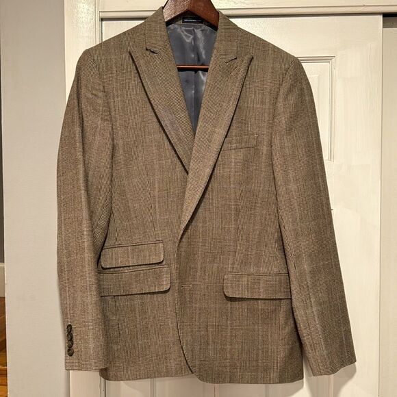 Stafford Men’s Wool Suit - Picture 2 of 9